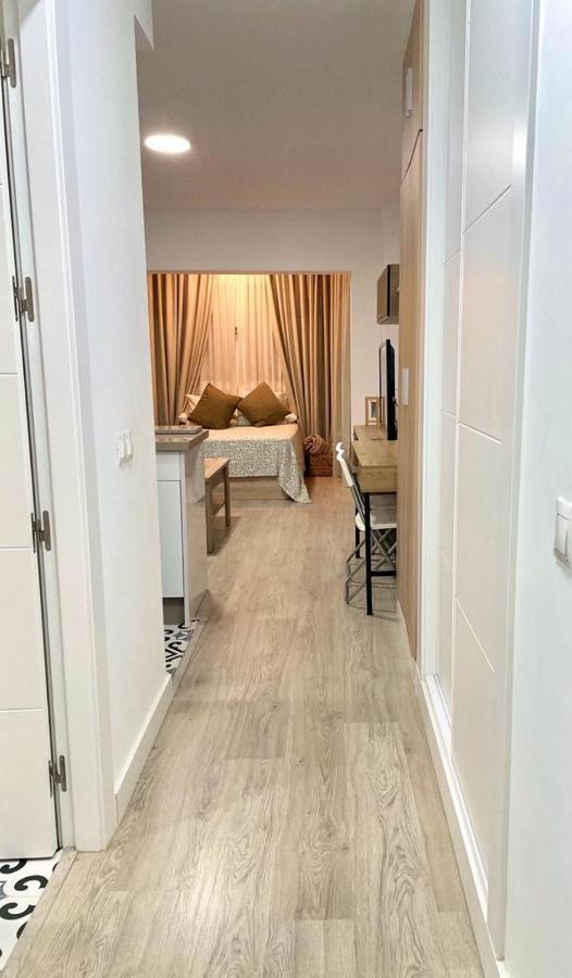 La Posada Del Viajero Apartment ตอร์เรโมลิโนส ภายนอก รูปภาพ